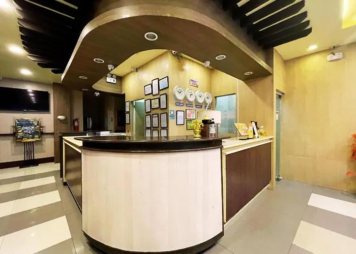 99 Quiapo Hotel 2*
