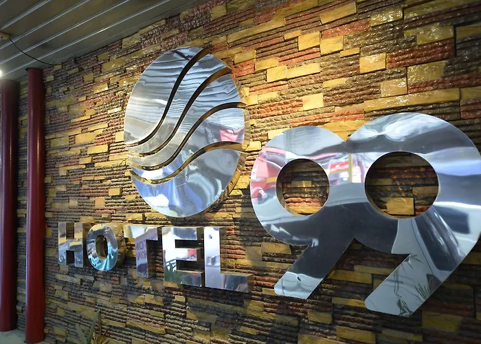 Hotel 99 Quiapo Manila