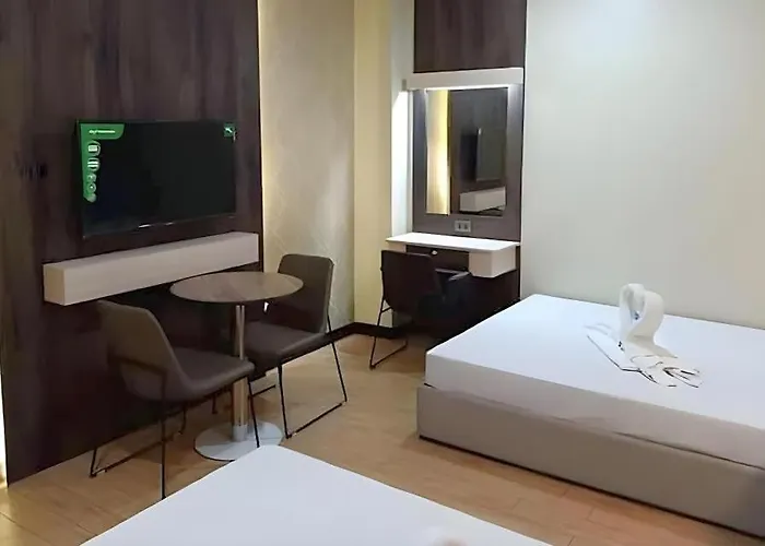 99 Quiapo Hotel