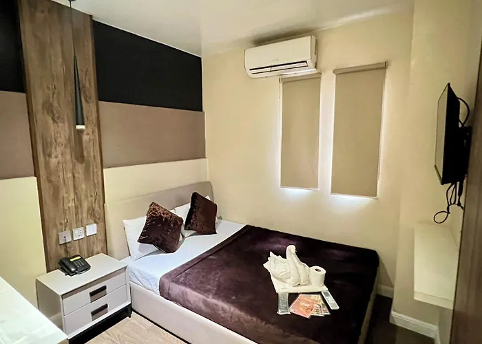 Hotel 99 Quiapo